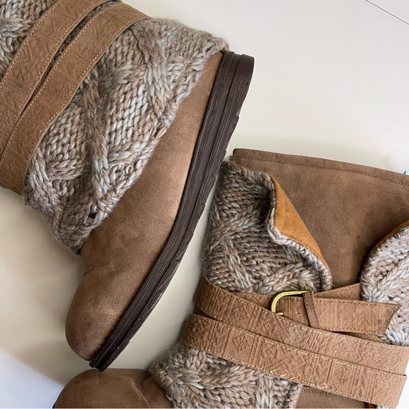 ✨NEW Muk Luks | 3 in 1 Taupe Nikki Belt Wrapped Mid Calf Water Resistant Boots - Picture 14 of 16